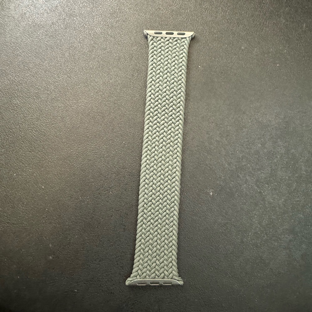45mm Olive Braided Solo Loop - Size 7